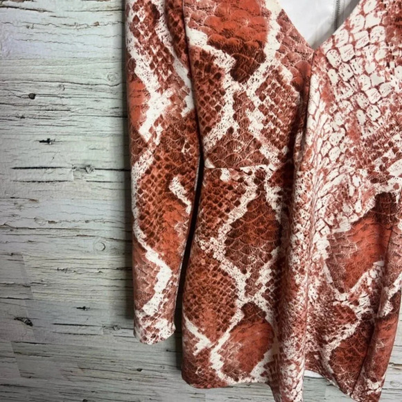 Revolve NBD X HAVEN long sleeve dress white red size xs snake skin - Picture 2 of 12